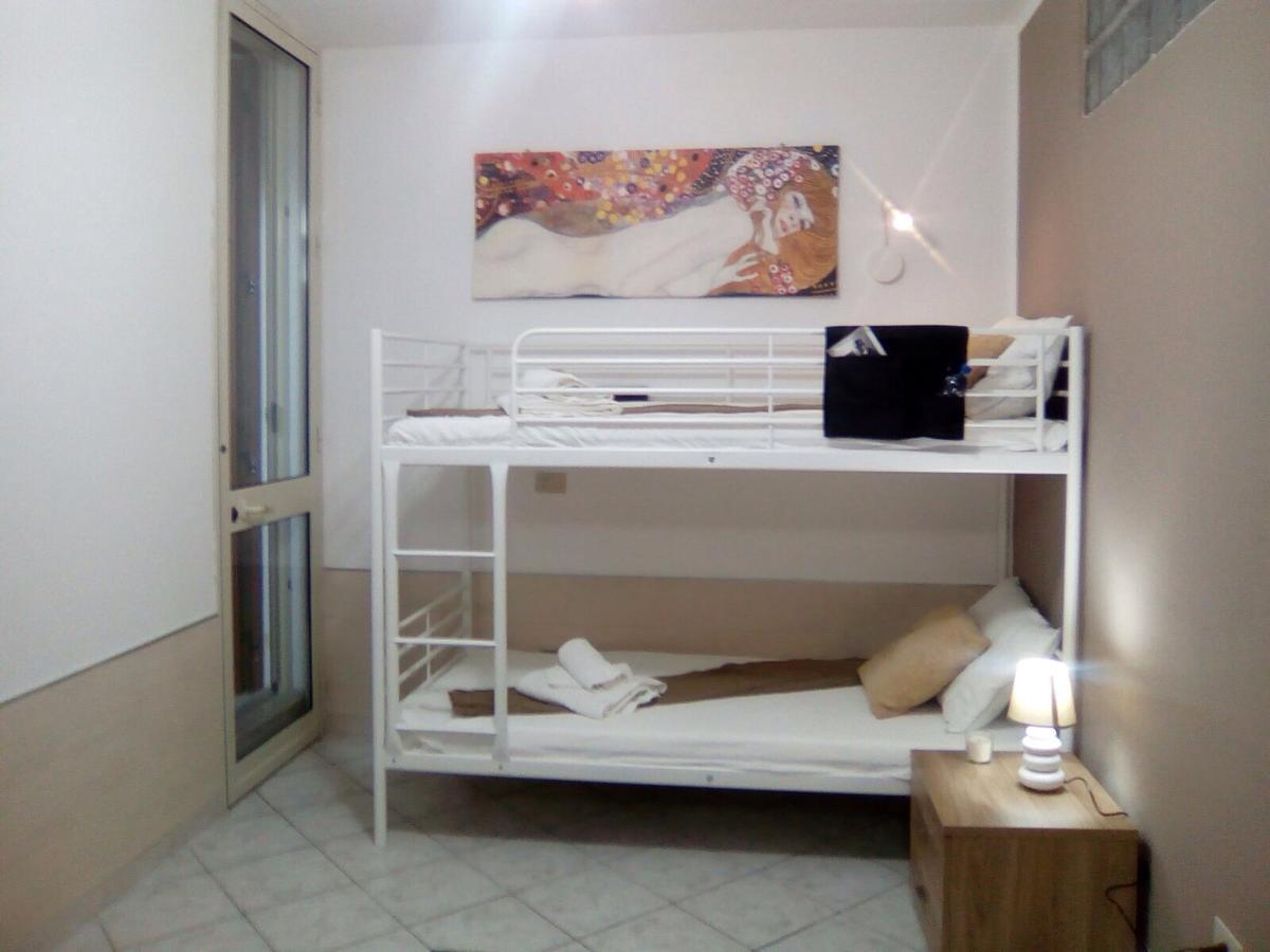 Perla Del Mare Affittacamere กัมโปเฟลิเช ดิ โรชเชลลา ภายนอก รูปภาพ